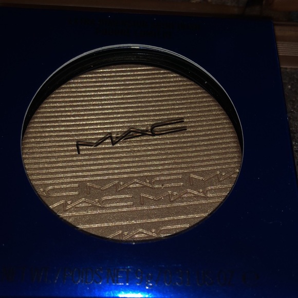 MAC powder Extra Dimension Skinfinish NEW - Picture 5 of 12